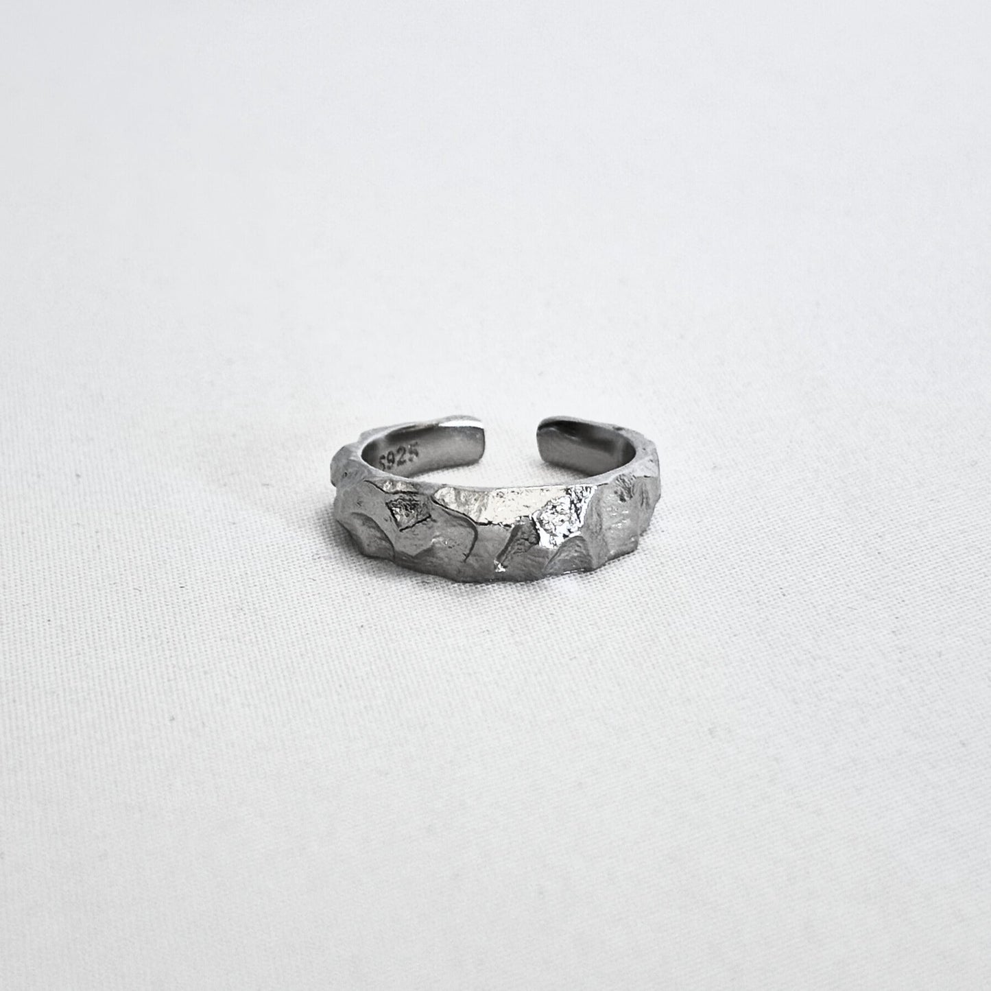Ridges - Band Ring - ORNMNTS Archive