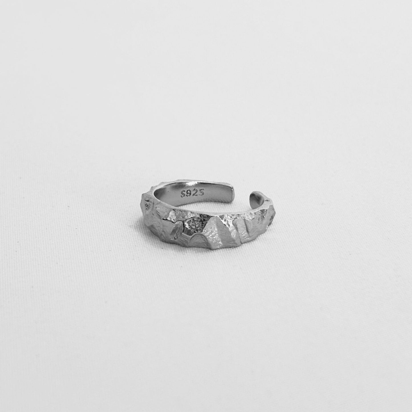 Ridges - Band Ring - ORNMNTS Archive