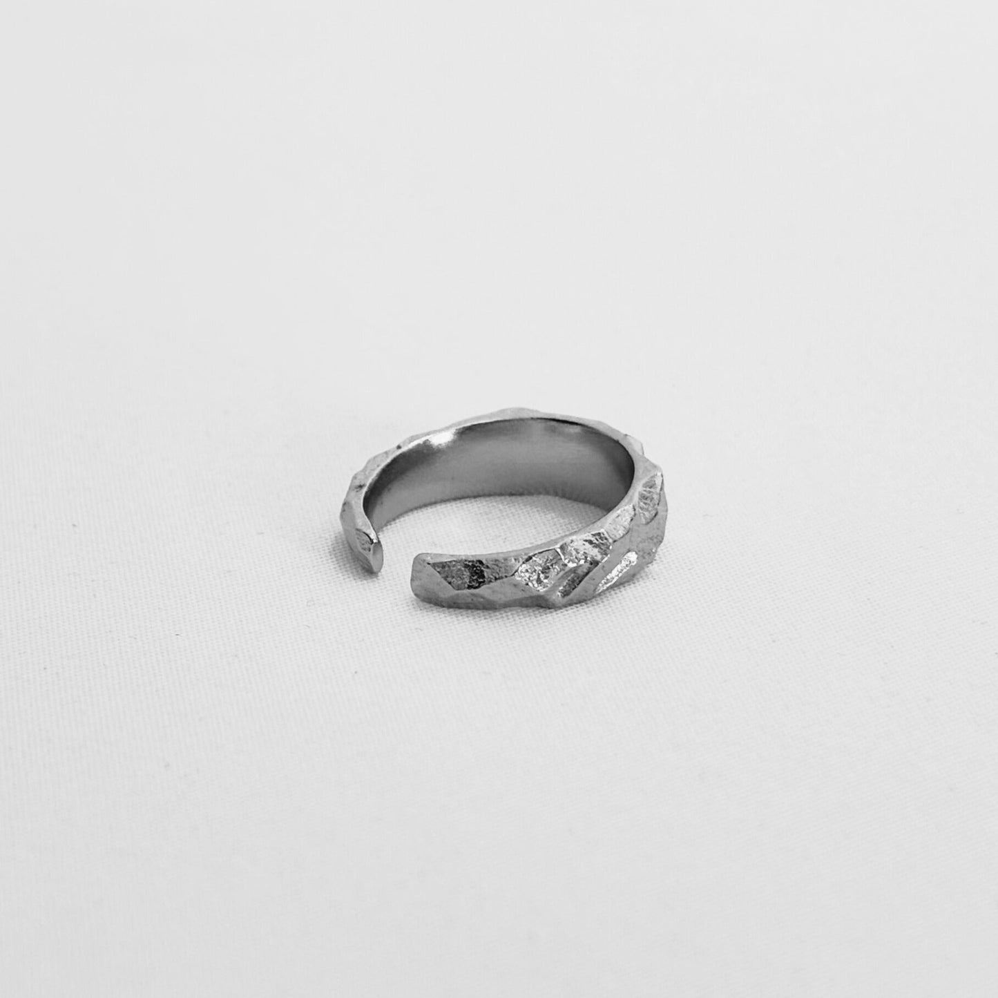 Ridges - Band Ring - ORNMNTS Archive
